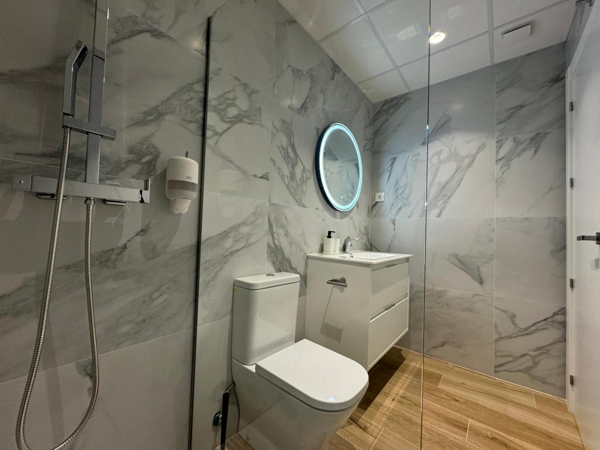 Apartamentos Mk77 Leon Se7Ven León