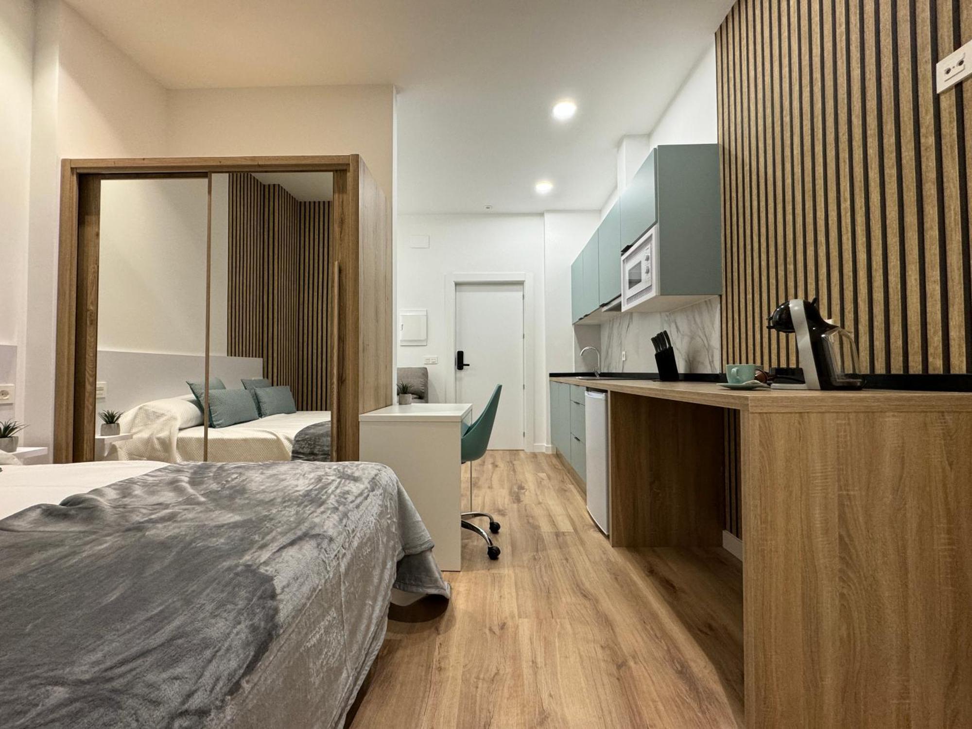 Apartamentos Mk77 Leon Se7Ven * León